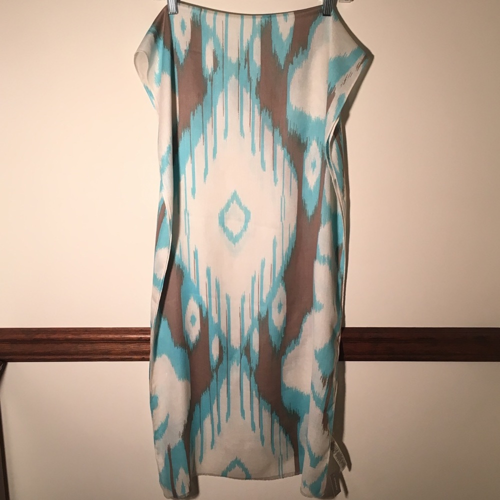 Chico’s Large Rectangular Scarf - Picture 2 of 6